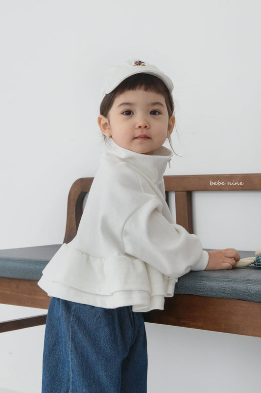 韓國童裝｜Cropped 荷葉邊短版拉鍊外套 BN24