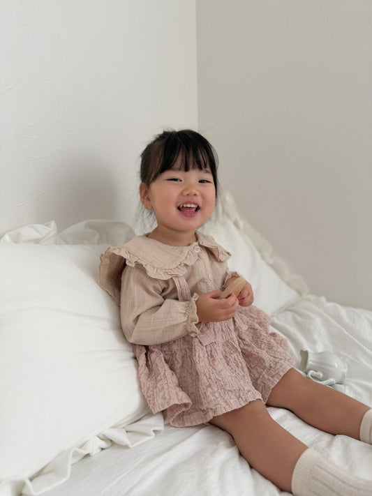 韓國童裝｜溫柔風皺褶雙層紗大翻領襯衫 MM11