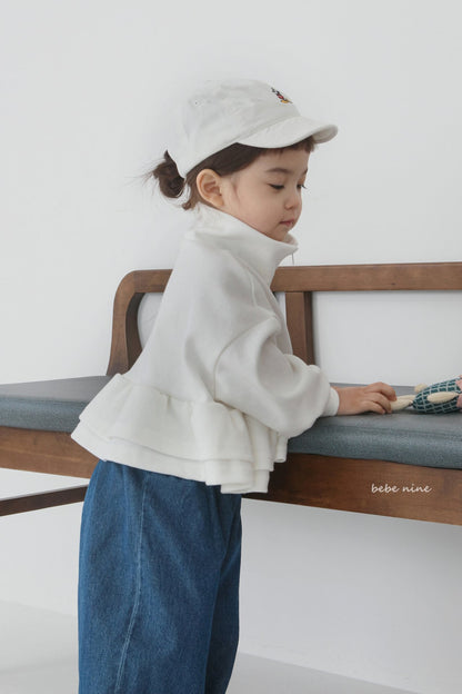 韓國童裝｜Cropped 荷葉邊短版拉鍊外套 BN24