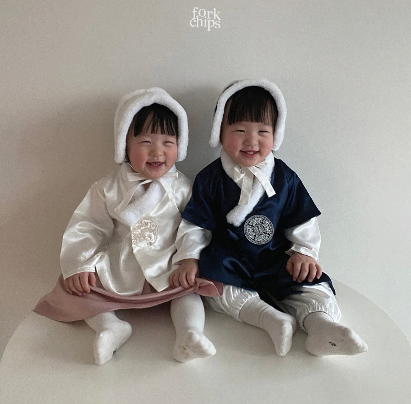 韓國童裝｜Forkchips韓服套裝 FC01（不連配飾）