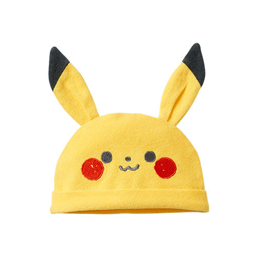 比卡超造型嬰兒帽特寫，黃色立體耳朵與刺繡笑臉