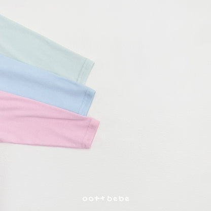 韓國童裝｜春日野餐撞色包屁衣+高腰褲套裝OT04