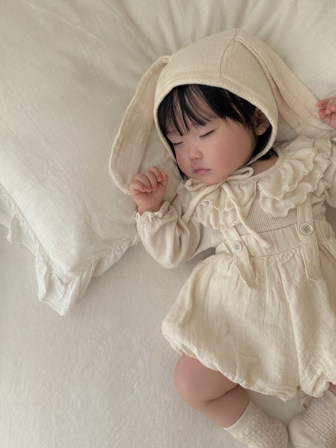 韓國童裝｜氣質大荷葉領羅紋棉上衣MM09